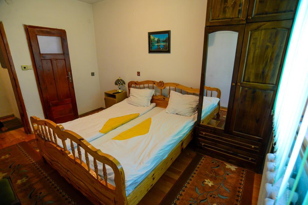Topuzovi Guest House Dobriniste Szoba fotó